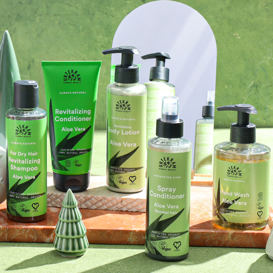 Luxury Bath Essentials Hamper -  Aloe Vera