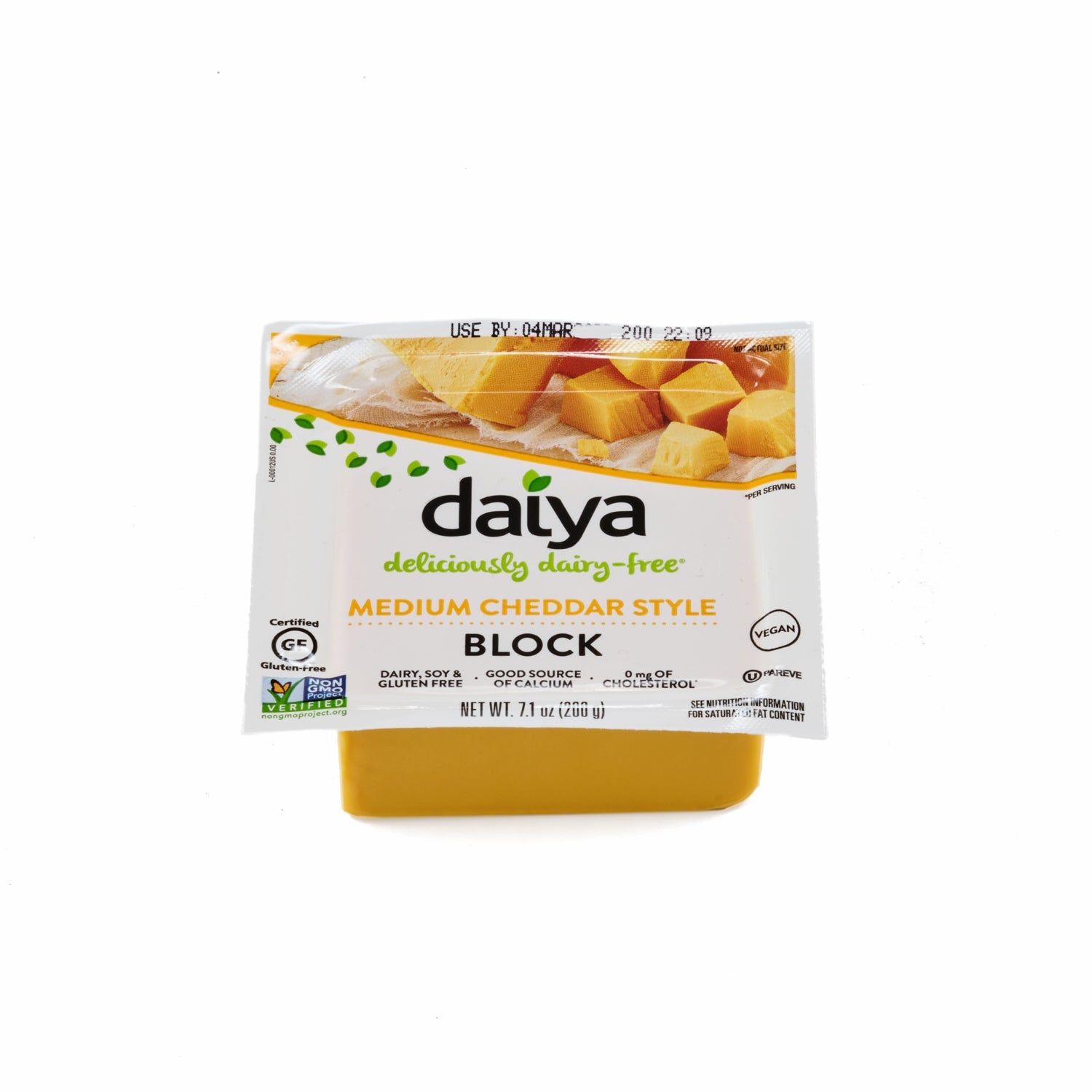 Chilled Daiya Deliciously Dairy-Free Medium Cheddar Style Block 200g ...